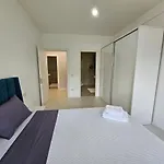 Tower Bridge Apartment