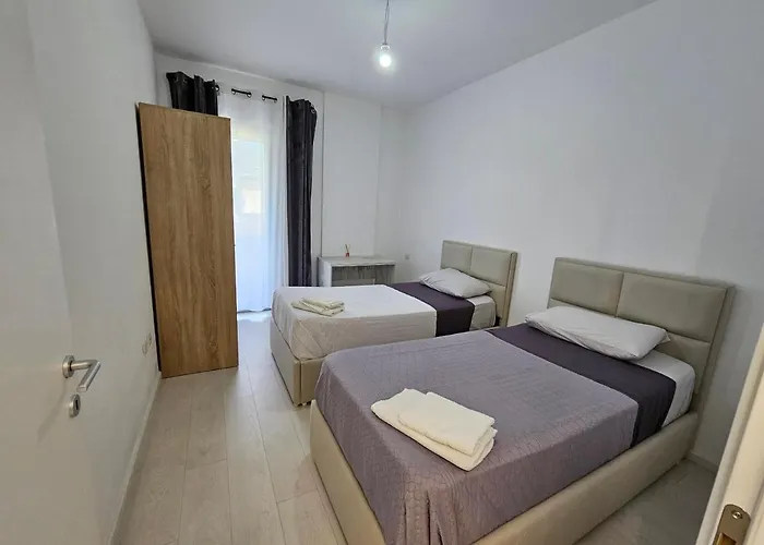 Tower Bridge Apartment